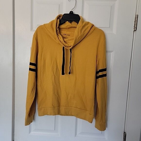 On Fire Pullover Sweatshirt ~ Sz L ~ Dark Yellow ~ Long Sleeve - Picture 2 of 4